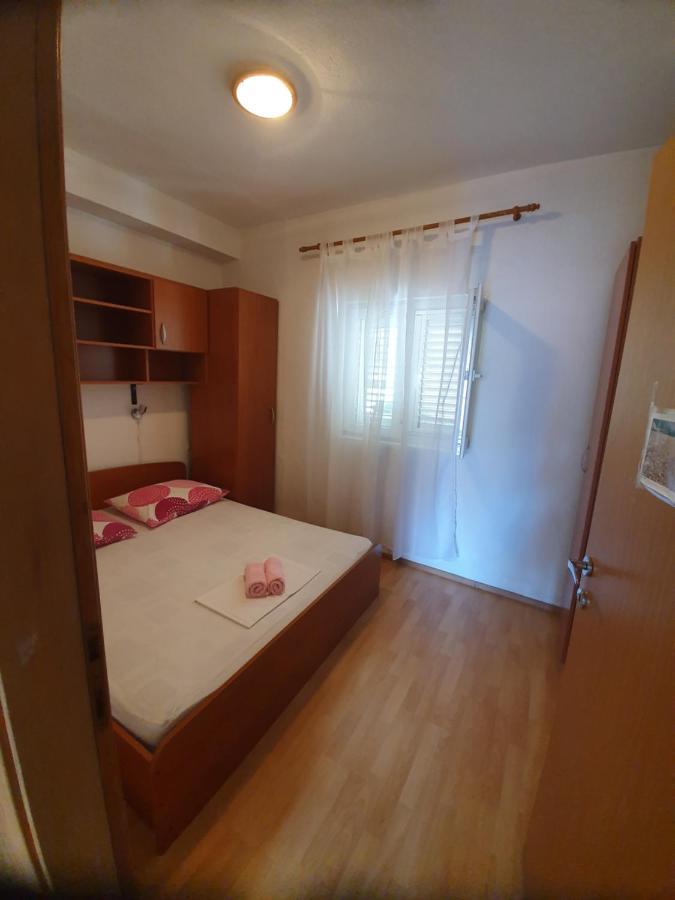 Apartman Dusanka Jovic ماكارسكا المظهر الخارجي الصورة